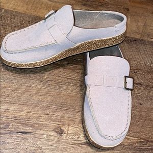 Slip on shoes